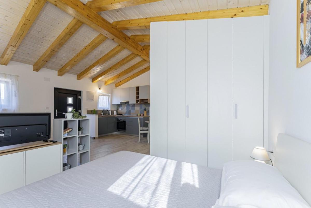 Villa Modean In Pula - Haus Fuer 2-3 Personen Exterior foto